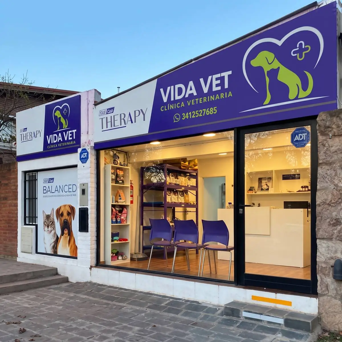 Frente de Vida Vet, Alberdi 2133, Funes